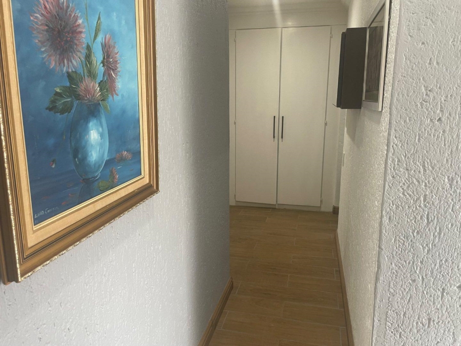 To Let 3 Bedroom Property for Rent in Lonehill Gauteng