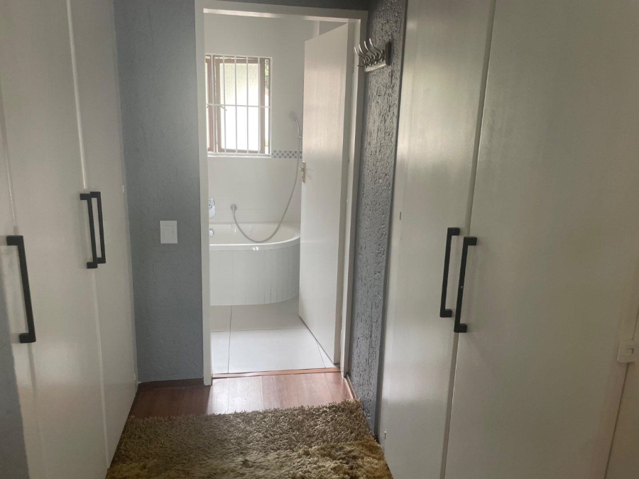 To Let 3 Bedroom Property for Rent in Lonehill Gauteng