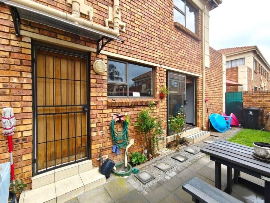 3 Bedroom Property for Sale in Florentia Gauteng