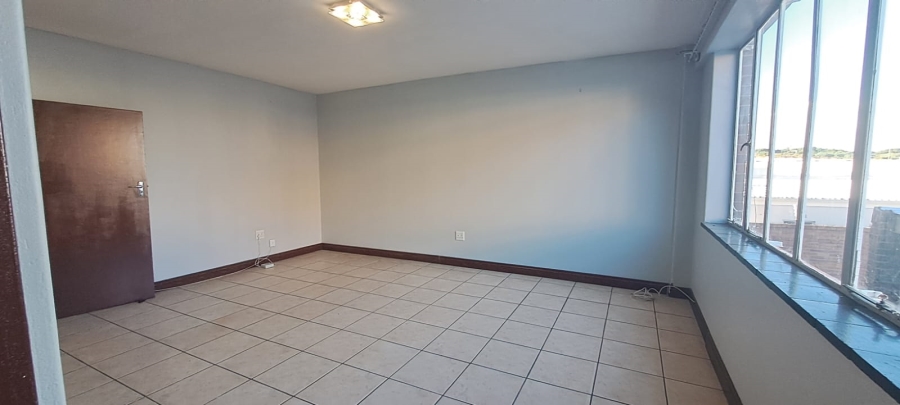 3 Bedroom Property for Sale in New Redruth Gauteng