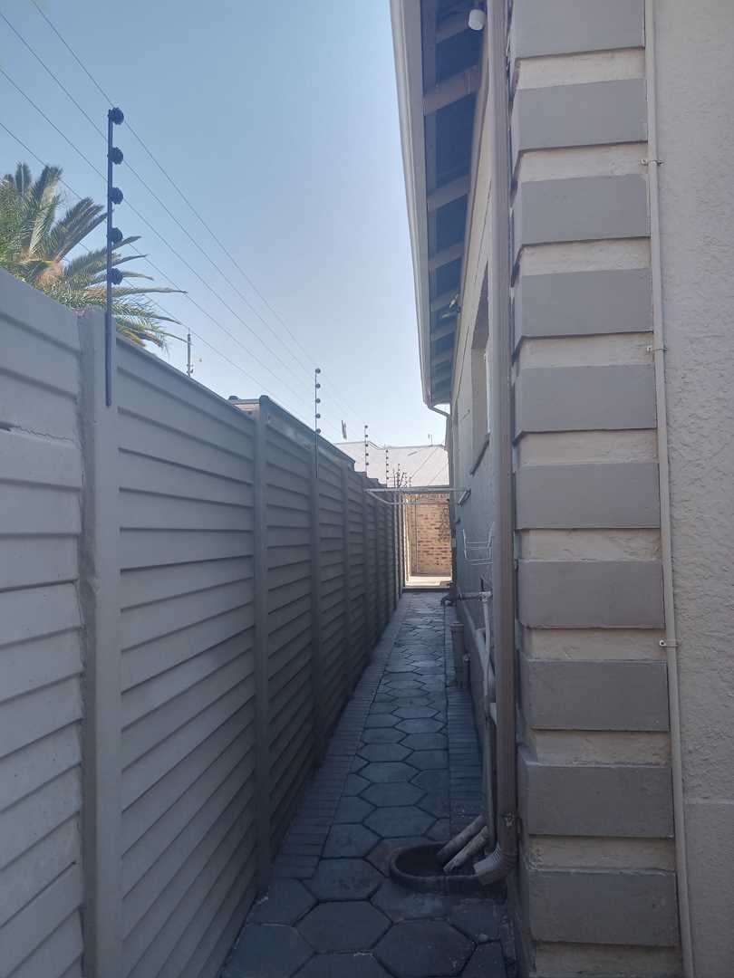 3 Bedroom Property for Sale in Florentia Gauteng
