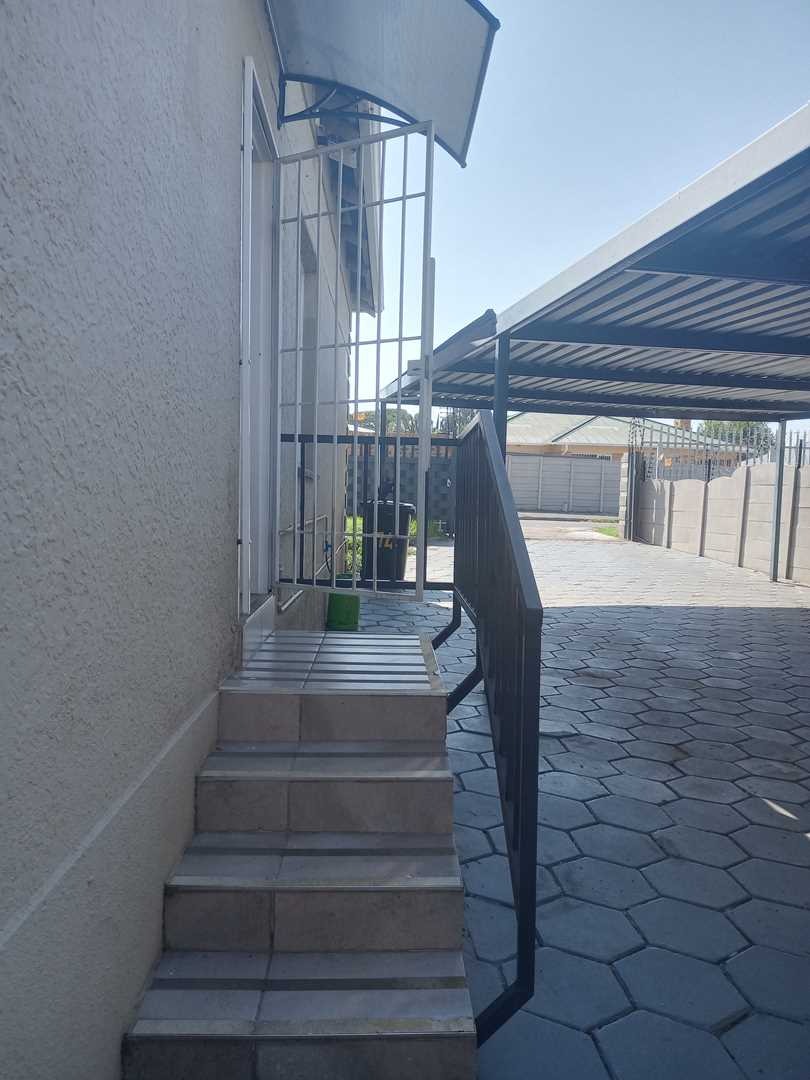 3 Bedroom Property for Sale in Florentia Gauteng