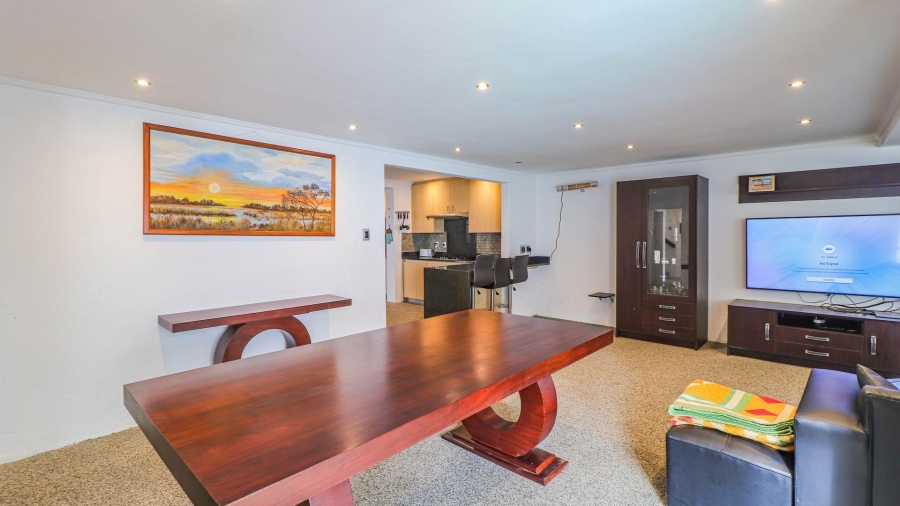 3 Bedroom Property for Sale in Bryanston Gauteng