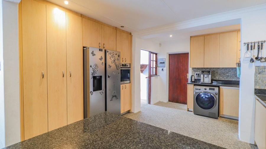 3 Bedroom Property for Sale in Bryanston Gauteng