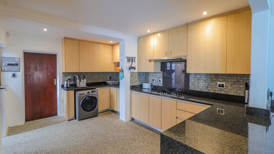 3 Bedroom Property for Sale in Bryanston Gauteng