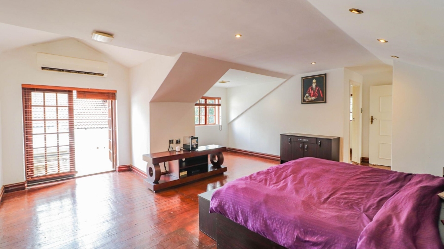 3 Bedroom Property for Sale in Bryanston Gauteng