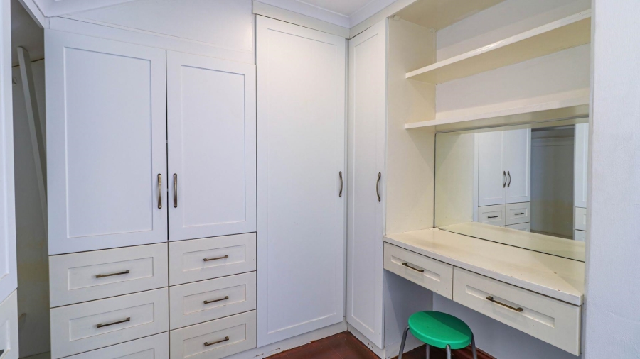 3 Bedroom Property for Sale in Bryanston Gauteng