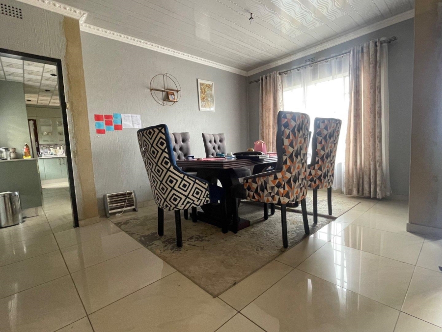 5 Bedroom Property for Sale in Sunward Park Gauteng