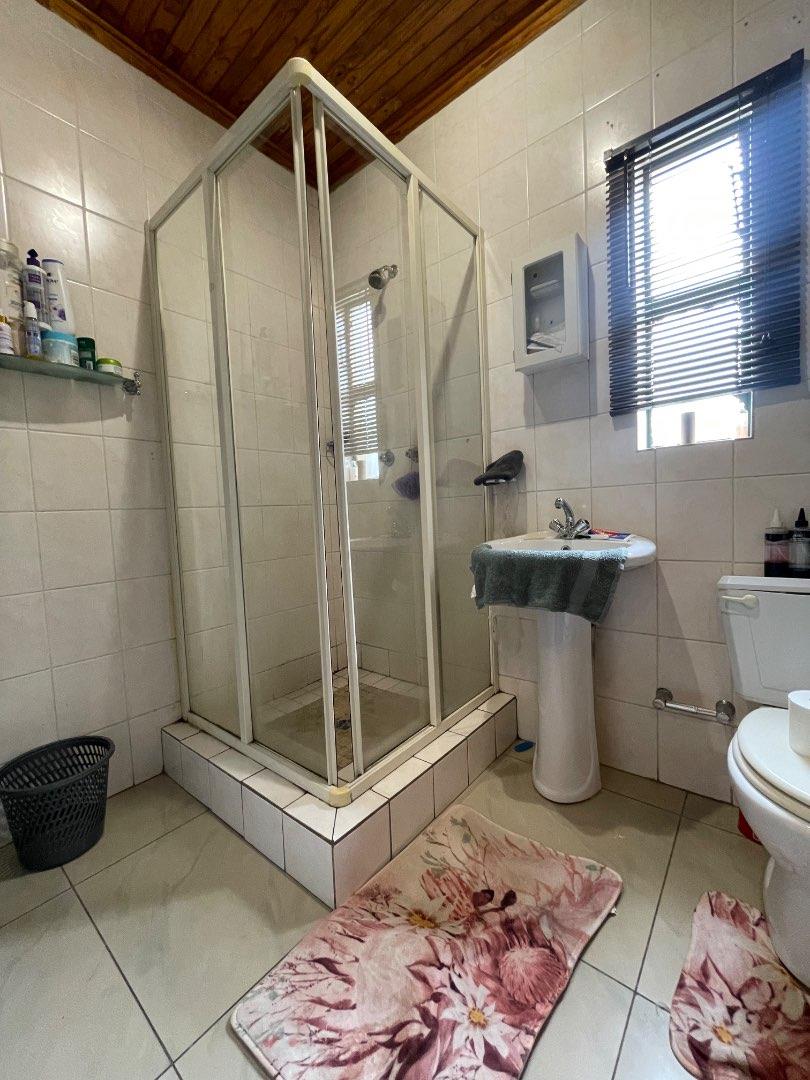 5 Bedroom Property for Sale in Sunward Park Gauteng