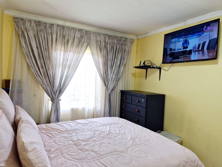 2 Bedroom Property for Sale in Birchleigh Gauteng
