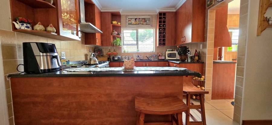 3 Bedroom Property for Sale in New Redruth Gauteng