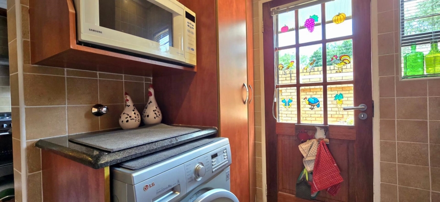 3 Bedroom Property for Sale in New Redruth Gauteng