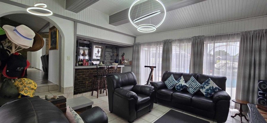 3 Bedroom Property for Sale in Verwoerdpark Gauteng
