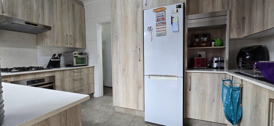 3 Bedroom Property for Sale in Verwoerdpark Gauteng