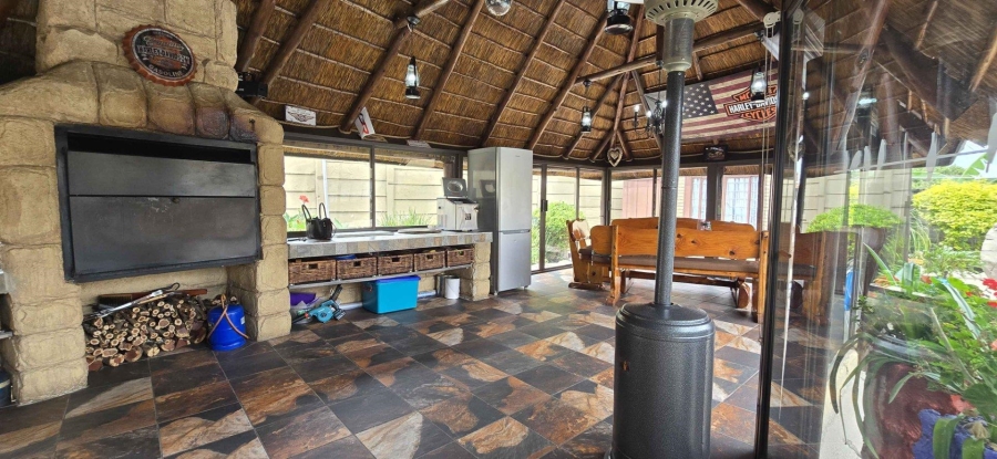 3 Bedroom Property for Sale in Verwoerdpark Gauteng