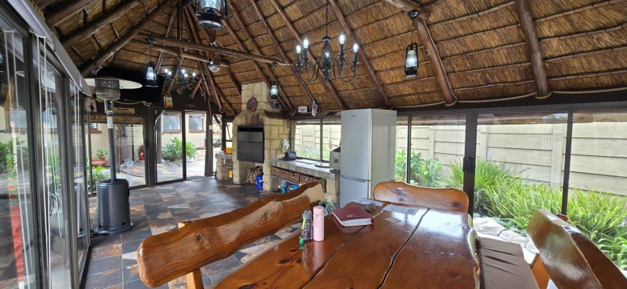 3 Bedroom Property for Sale in Verwoerdpark Gauteng