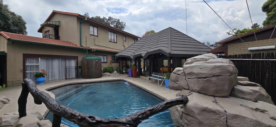 3 Bedroom Property for Sale in Verwoerdpark Gauteng