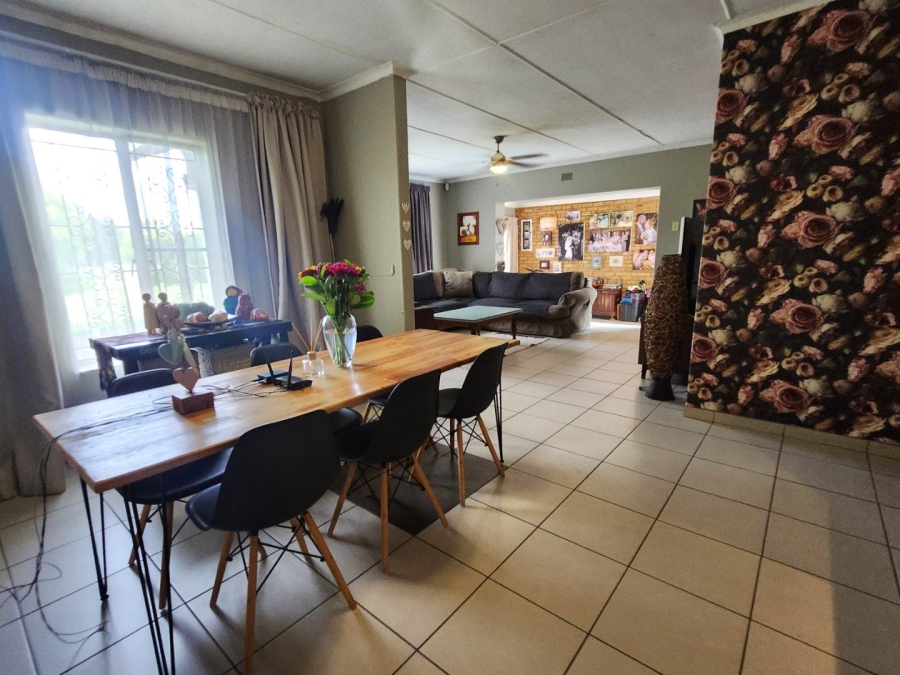 3 Bedroom Property for Sale in Verwoerdpark Gauteng