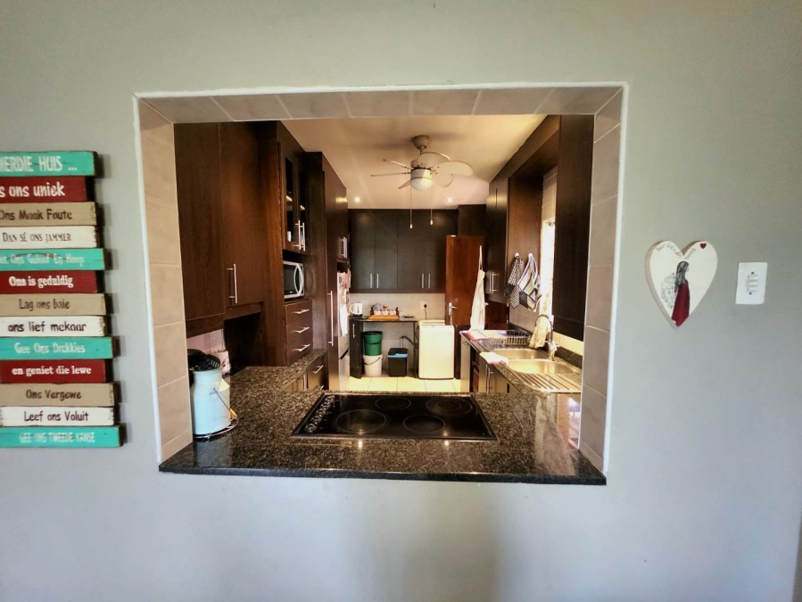 3 Bedroom Property for Sale in Verwoerdpark Gauteng