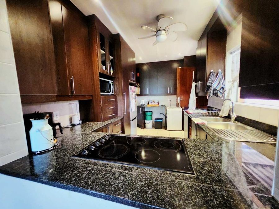 3 Bedroom Property for Sale in Verwoerdpark Gauteng