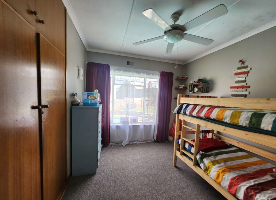 3 Bedroom Property for Sale in Verwoerdpark Gauteng