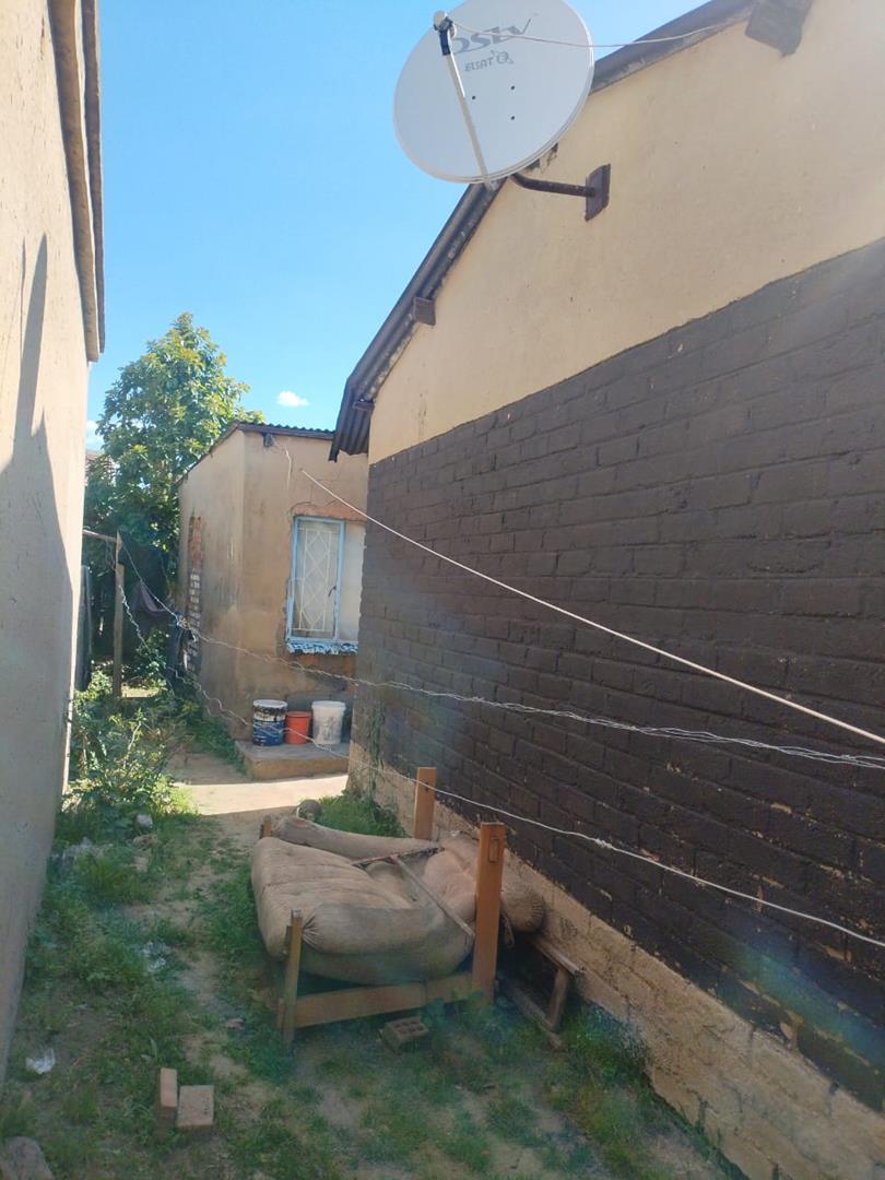 2 Bedroom Property for Sale in Tembisa Gauteng