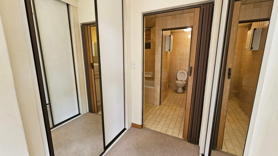 1 Bedroom Property for Sale in Pretoria Central Gauteng