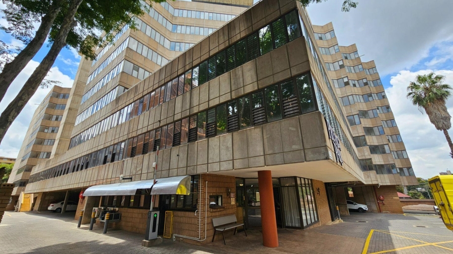 1 Bedroom Property for Sale in Pretoria Central Gauteng