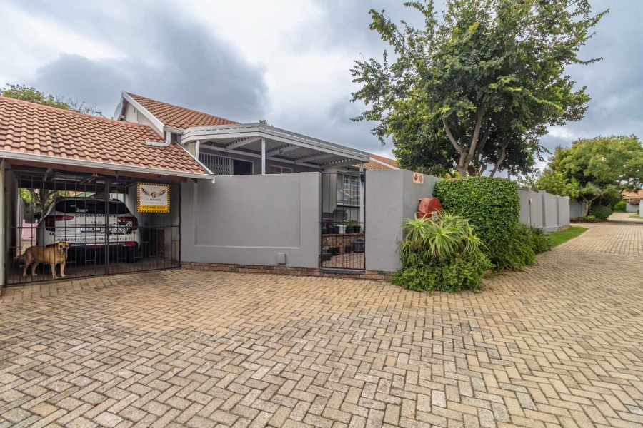 3 Bedroom Property for Sale in Northwold Gauteng