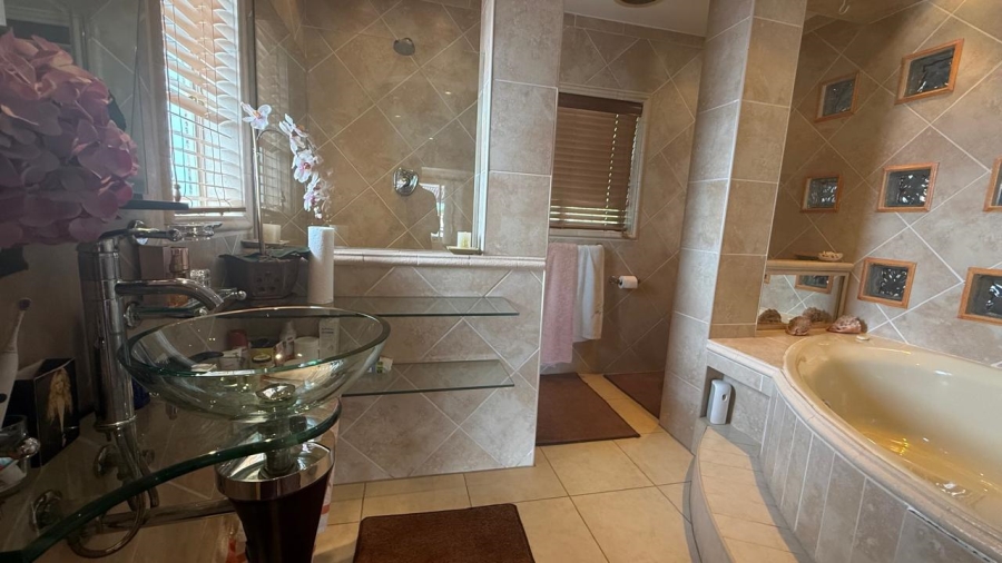 3 Bedroom Property for Sale in Bloubosrand Gauteng