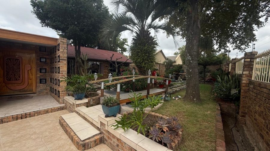 3 Bedroom Property for Sale in Bloubosrand Gauteng