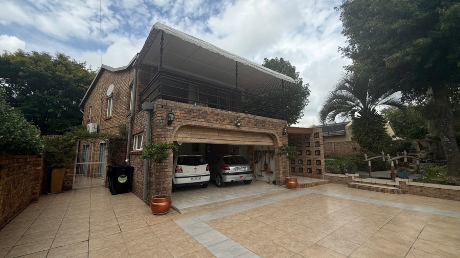 3 Bedroom Property for Sale in Bloubosrand Gauteng