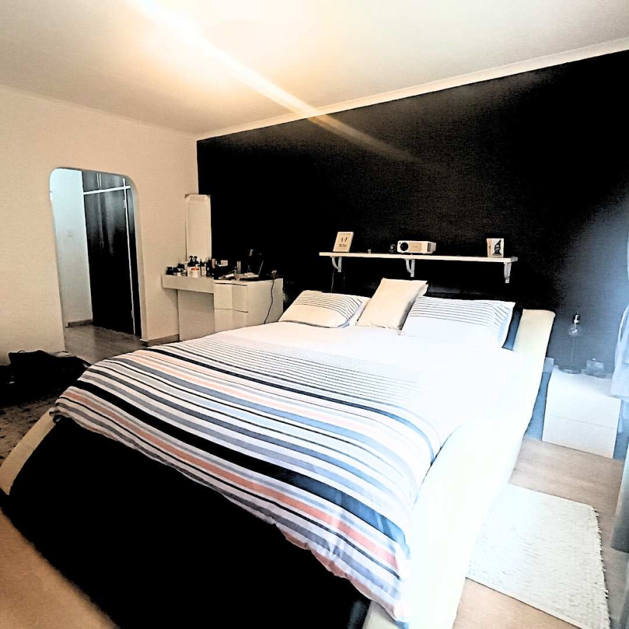 4 Bedroom Property for Sale in Strathavon Gauteng