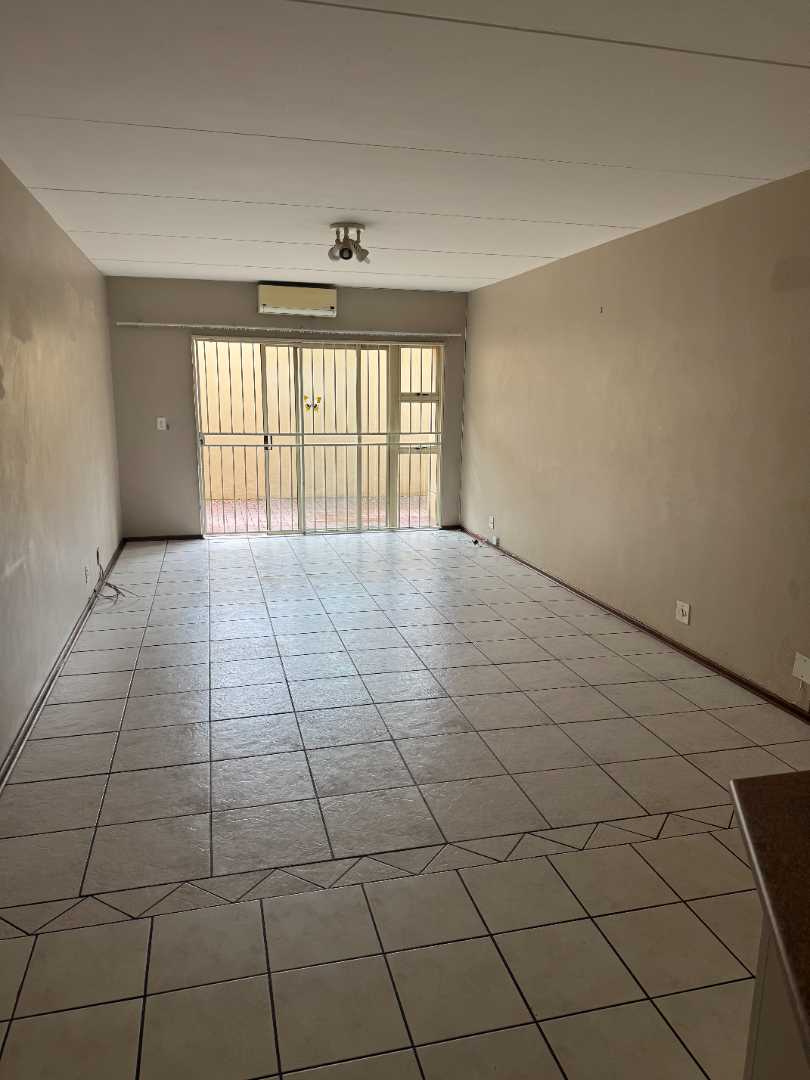 2 Bedroom Property for Sale in New Redruth Gauteng
