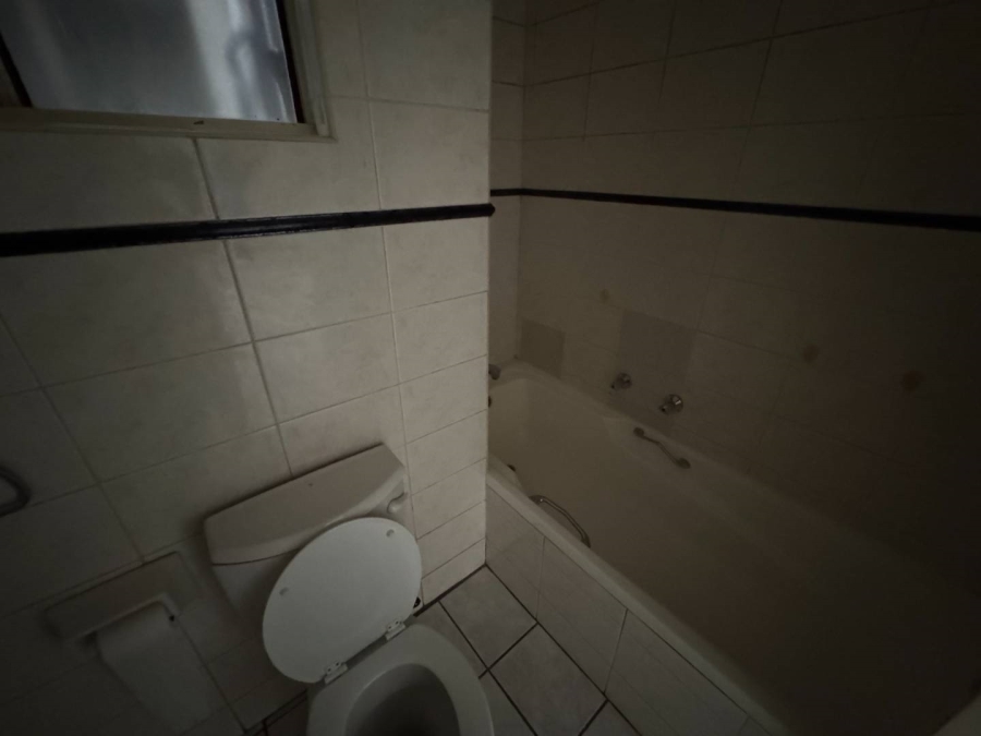 2 Bedroom Property for Sale in New Redruth Gauteng