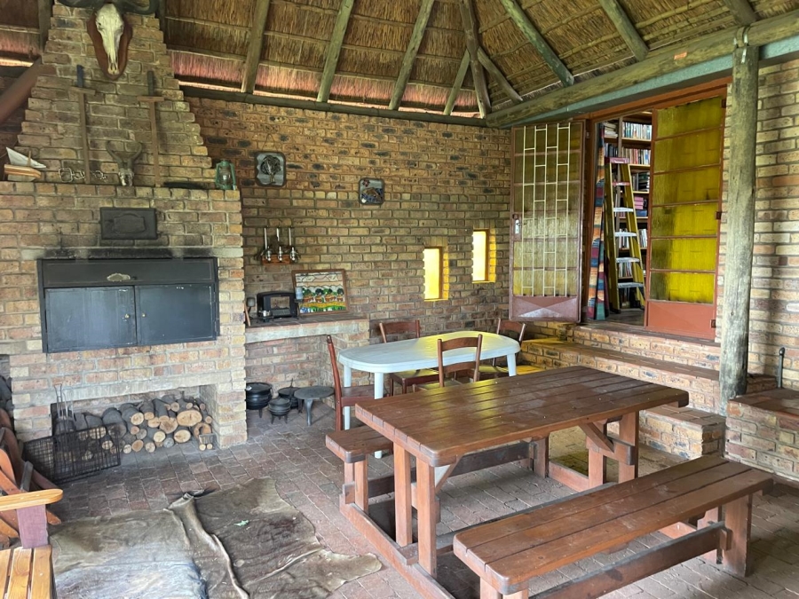 4 Bedroom Property for Sale in Farrarmere Gauteng