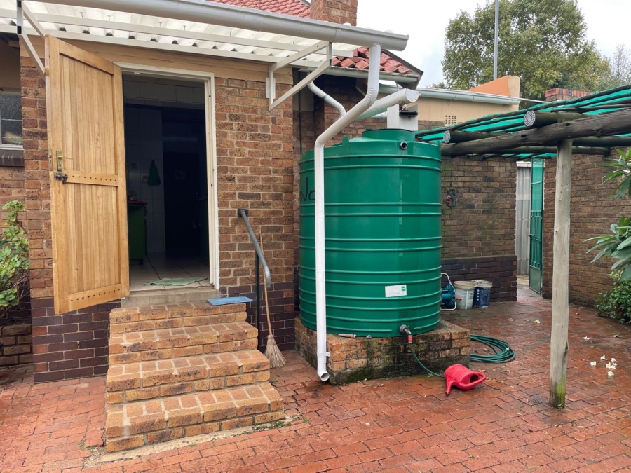 4 Bedroom Property for Sale in Farrarmere Gauteng