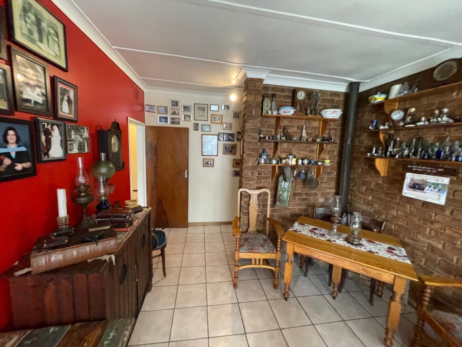 4 Bedroom Property for Sale in Farrarmere Gauteng