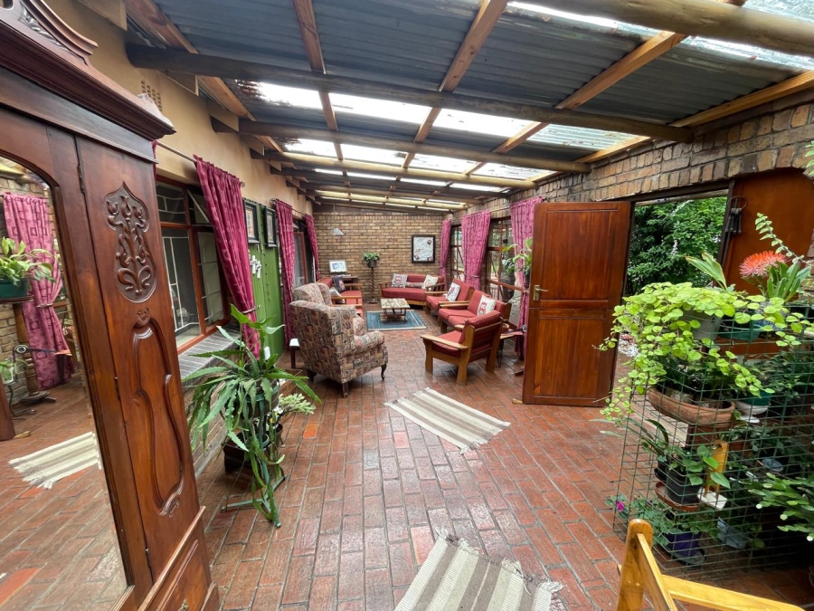 4 Bedroom Property for Sale in Farrarmere Gauteng