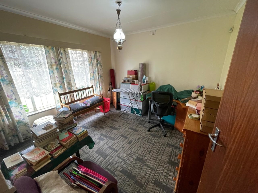 4 Bedroom Property for Sale in Farrarmere Gauteng