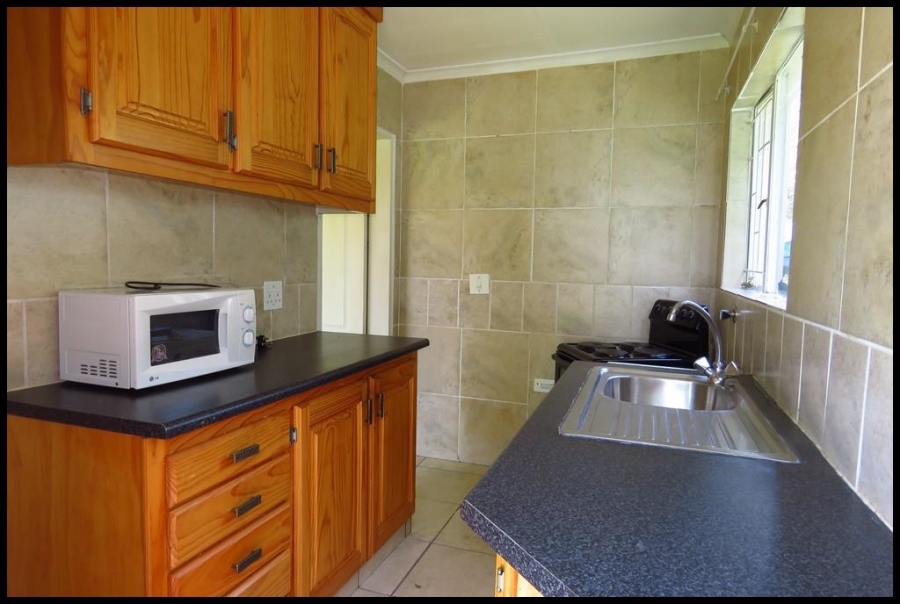 To Let 1 Bedroom Property for Rent in Florida Park Gauteng