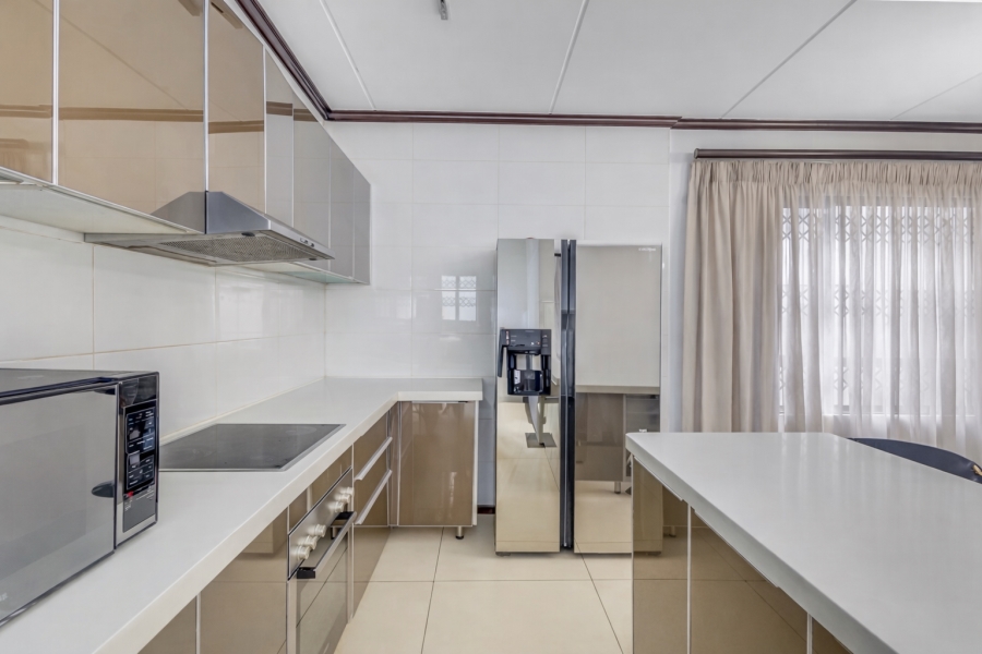 To Let 3 Bedroom Property for Rent in Fourways Gauteng