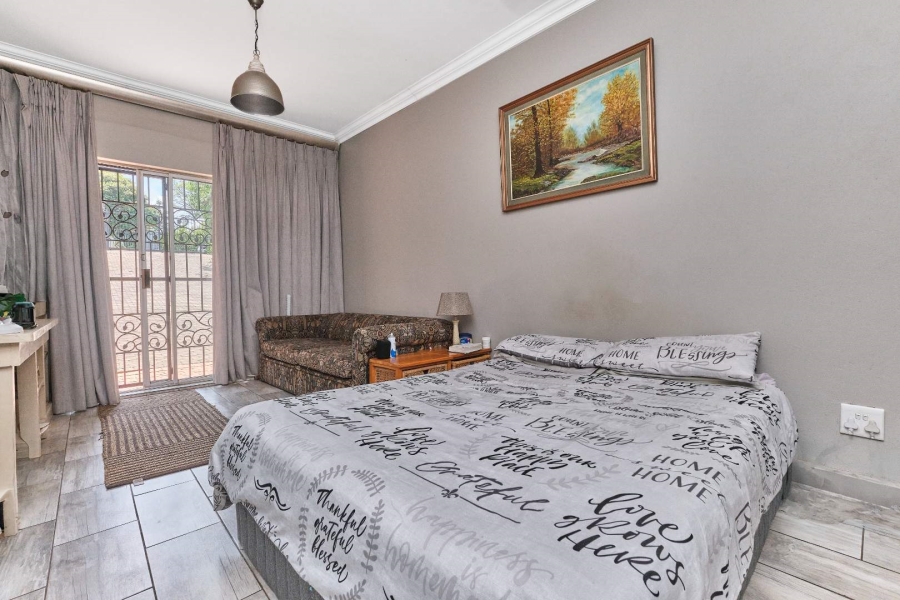 4 Bedroom Property for Sale in Robindale Gauteng