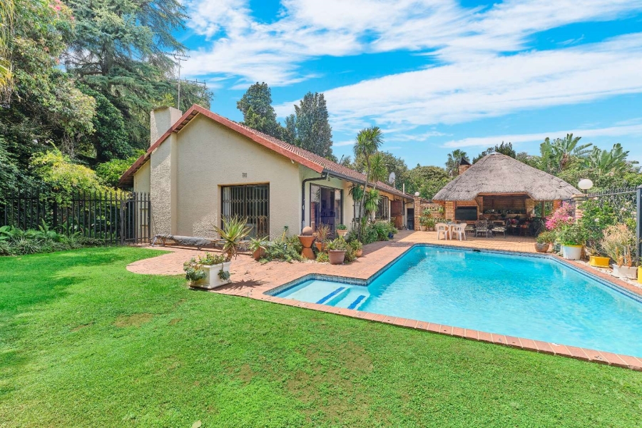 4 Bedroom Property for Sale in Robindale Gauteng