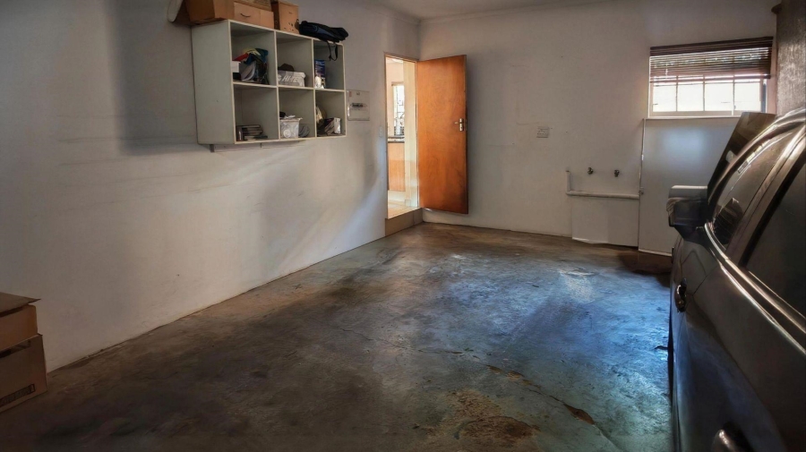 To Let 3 Bedroom Property for Rent in Hazeldean Gauteng