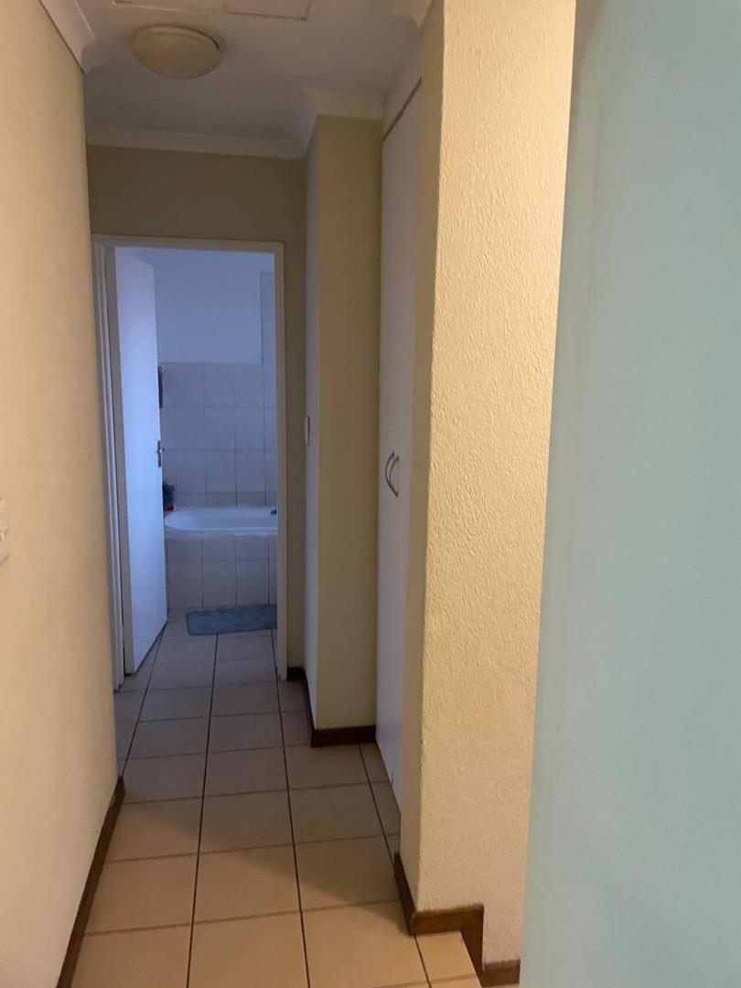 2 Bedroom Property for Sale in Edleen Gauteng