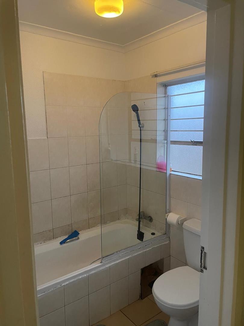 2 Bedroom Property for Sale in Edleen Gauteng