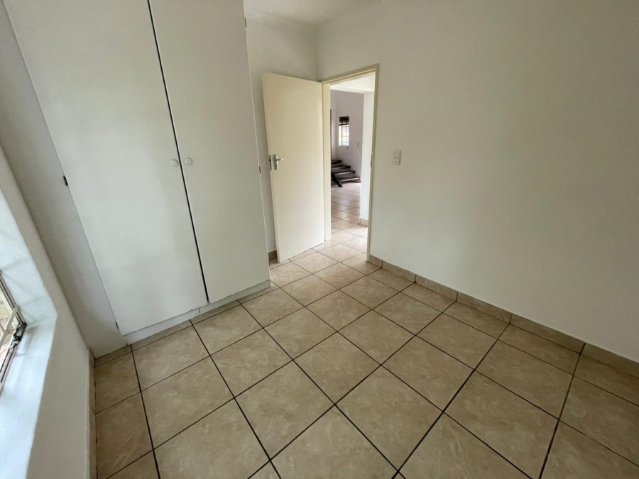 3 Bedroom Property for Sale in Rooihuiskraal Gauteng