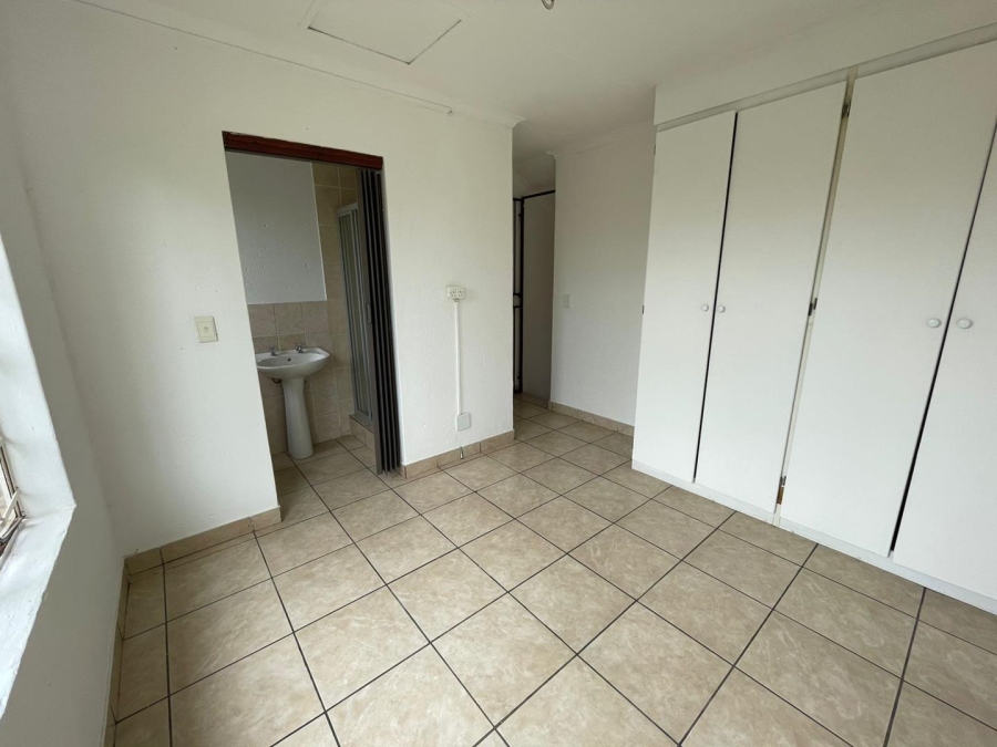 3 Bedroom Property for Sale in Rooihuiskraal Gauteng