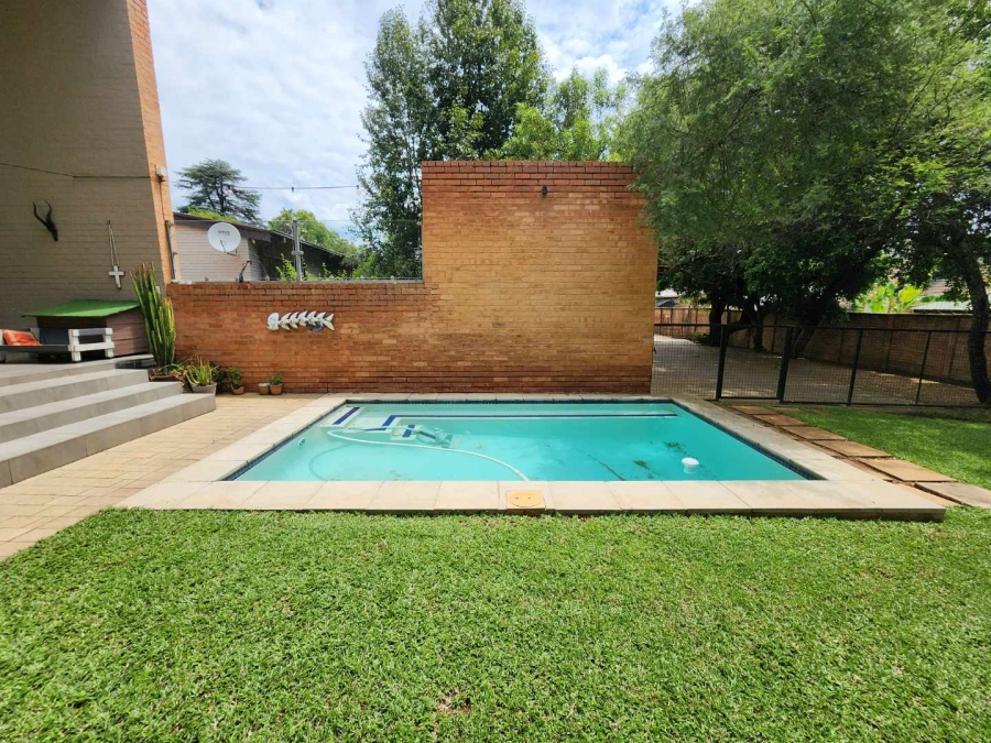 4 Bedroom Property for Sale in Kilner Park Gauteng
